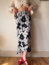 Load image into Gallery viewer, Silk Floral Midi Skirt