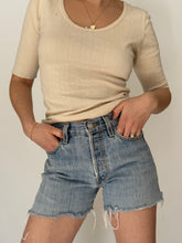 Load image into Gallery viewer, Levi"s Vintage 501 Denim Shorts
