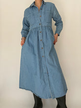Load image into Gallery viewer, Vintage Mid Wash Denim Midi Dress