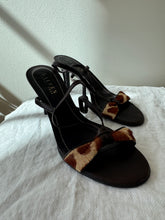 Load image into Gallery viewer, Ralph Lauren Dark Brown Kitten Heels