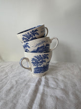 Load image into Gallery viewer, Set Of Three Blue And White Porcelain Tea Set