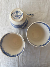 Load image into Gallery viewer, Set Of Three Blue And White Porcelain Tea Set
