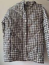 Load image into Gallery viewer, Houndstooth Columbia Jacket