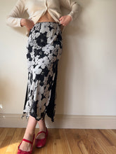 Load image into Gallery viewer, Silk Floral Midi Skirt
