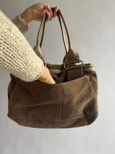 Load image into Gallery viewer, Brown Suede Purse
