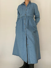 Load image into Gallery viewer, Vintage Mid Wash Denim Midi Dress
