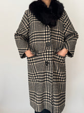 Load image into Gallery viewer, Vintage Black and White Wool Houndstooth Coat
