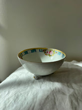 Load image into Gallery viewer, Small Porcelain Footed Bowl
