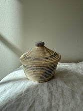 Load image into Gallery viewer, Small Woven Silver And Cream Basket
