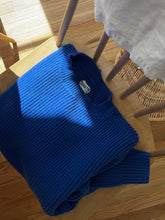 Load image into Gallery viewer, Cobalt Blue Knit Crew Neck Sweater
