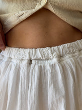 Load image into Gallery viewer, White Cotton Frilly Mini Skirt

