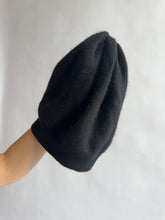 Load image into Gallery viewer, Black Cashmere Hat
