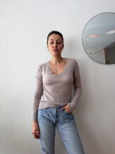 Load image into Gallery viewer, 100% Cashmere V Neck Sweater

