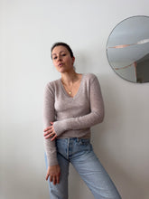 Load image into Gallery viewer, 100% Cashmere V Neck Sweater
