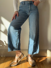 Load image into Gallery viewer, Wide-Leg Jeans
