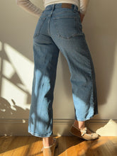 Load image into Gallery viewer, Wide-Leg Jeans

