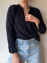 Load image into Gallery viewer, Black Long Sleeve Blouse
