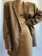 Load image into Gallery viewer, Deep Brown Cashmere Blazer
