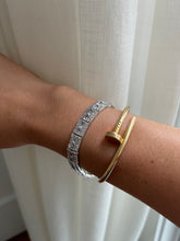 Load image into Gallery viewer, Vintage Swarovski Bracelet
